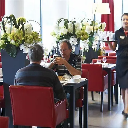 Hotel Bastion Alexander 4*