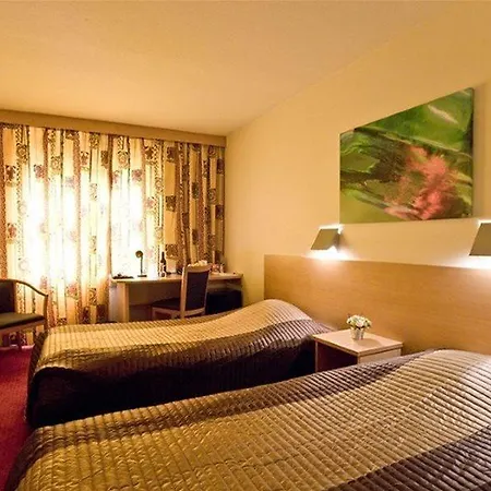 鹿特丹亚历山大堡垒酒店 鹿特丹