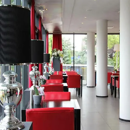 酒店 鹿特丹亚历山大堡垒酒店 4*