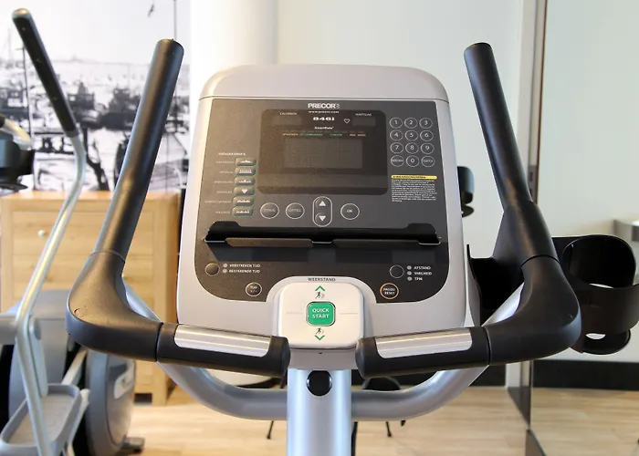 Bastion Alexander Hotel