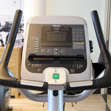 Bastion Alexander Отель