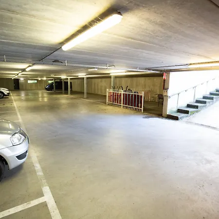 Отель Bastion Alexander Роттердам