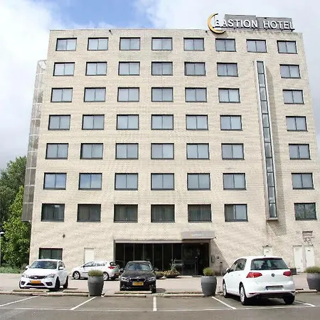 バスティオン アレクサンダー 4* ロッテルダム