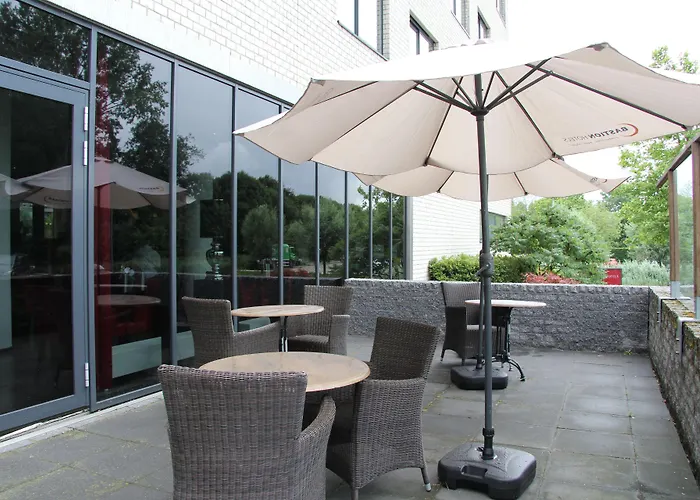 Hotel Bastion Alexander 4*