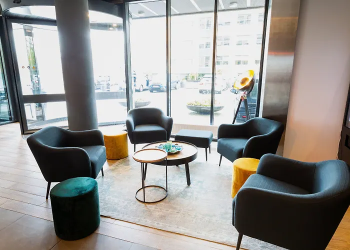 Hotel Bastion Alexander 4*