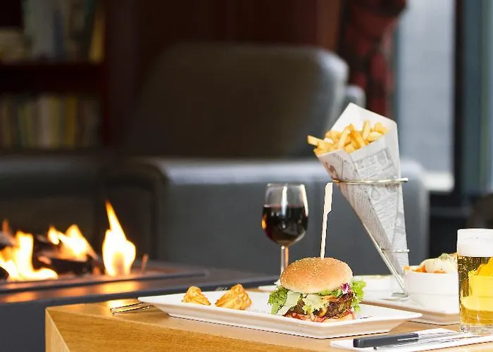 ホテル バスティオン アレクサンダー 4*