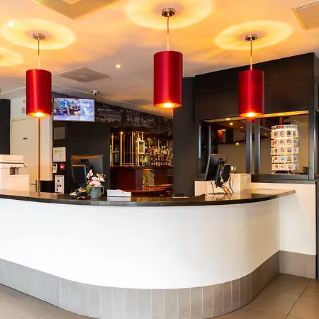 باستيون أليكساندر