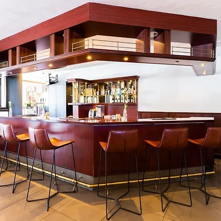 فندق باستيون أليكساندر 4*