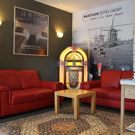 Hotel Bastion Alexander 4*